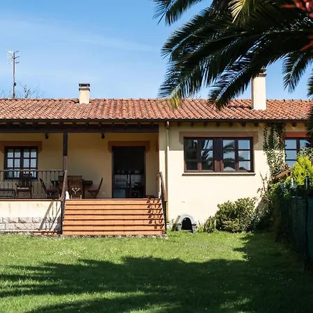 Villa Casa Vacacional La Casa De Otto Llanes